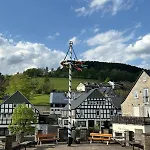 Mit Weitblick, 50 Qm, Ueberdachter Balkon Apartment