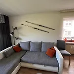 Mit Weitblick, 50 Qm, Ueberdachter Balkon Apartment