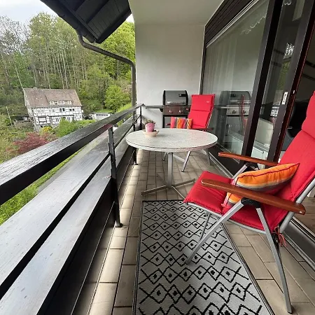 Mit Weitblick, 50 Qm, Ueberdachter Balkon Apartman Schmallenberg