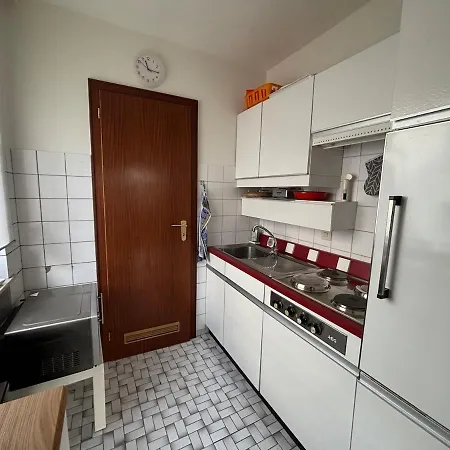 Apartman Mit Weitblick, 50 Qm, Ueberdachter Balkon *