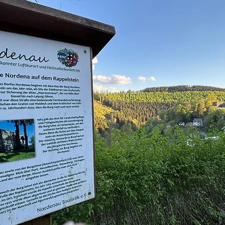 Mit Weitblick, 50 Qm, Ueberdachter Balkon Apartment